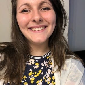 Meet your Posher, Mandy